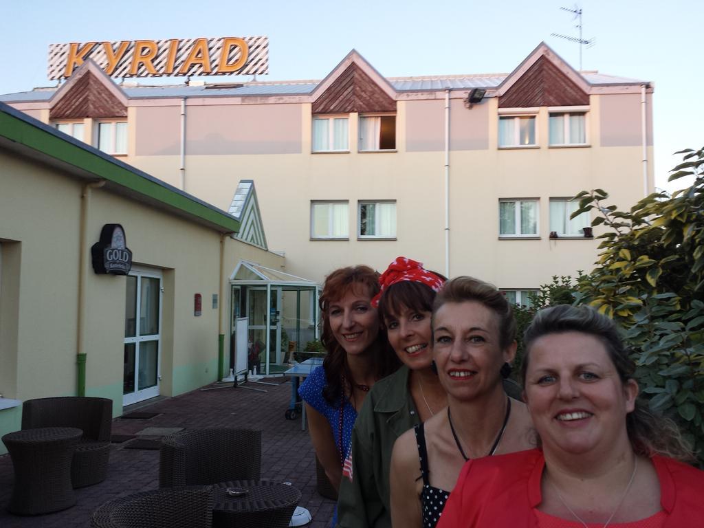 Contact Hotel Utah Beach Carentan - Anciennement Kyriad Zewnętrze zdjęcie